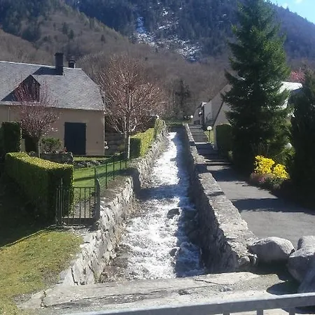 Le Refuge De La Marmotte, Du Bayle קאוטרט